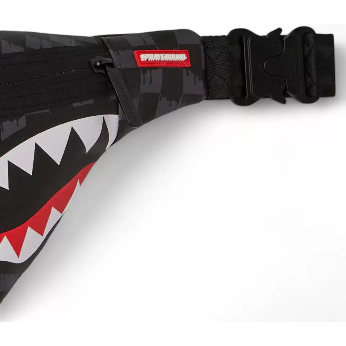 Banane Shark Cross Clutch Noir