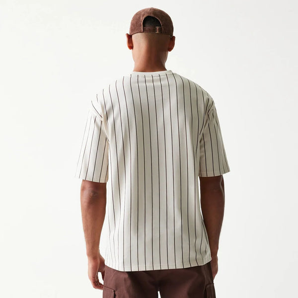 T-shirt New Era Pinstripe Héritage Crème/Marron