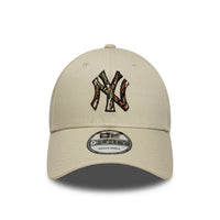 Casquette 9Forty New York Yankees Logo Camo Beige