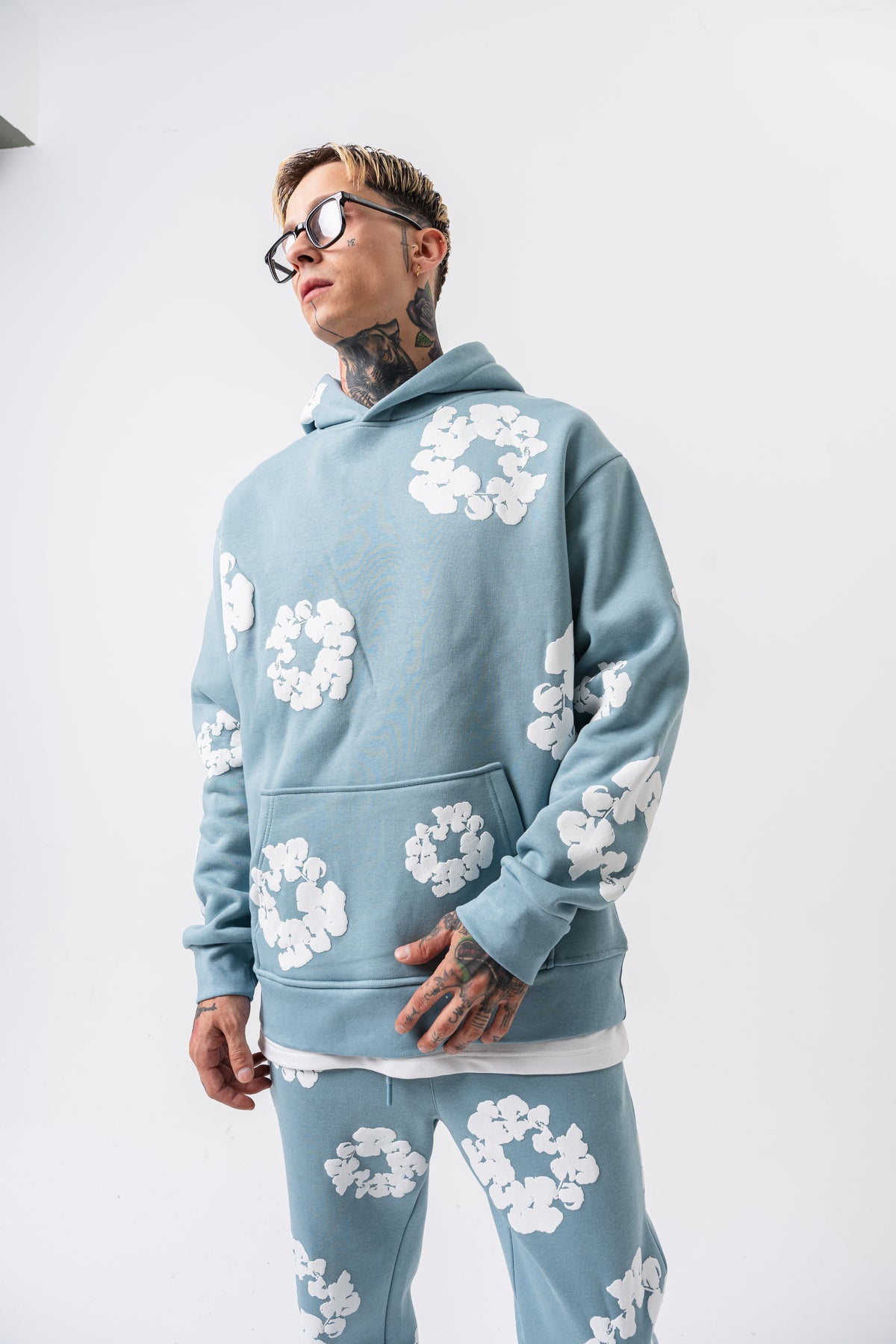 Hoodie Flower Noir/Rose/Bleu