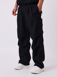 Cargo Ample Noir